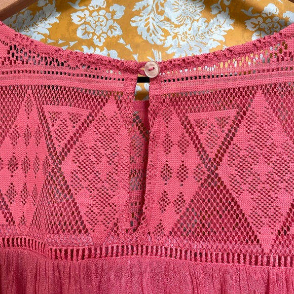 Harve Bernard Pink Flowy Ruffle Sleeve Top - Picture 4 of 6